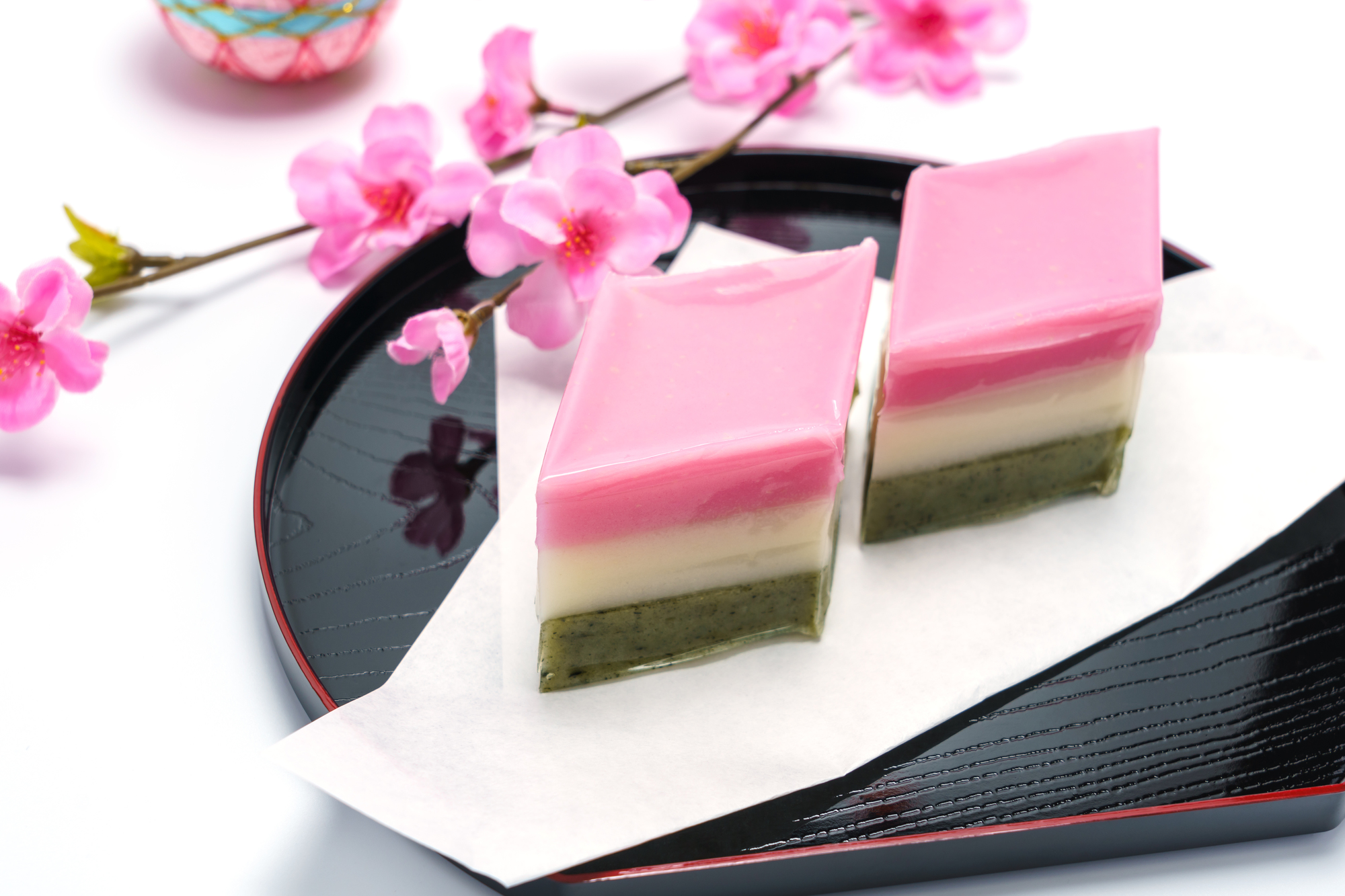 菱もち」の三色に込められた意味とは？【雛人形の飾り】 | agataJapan 